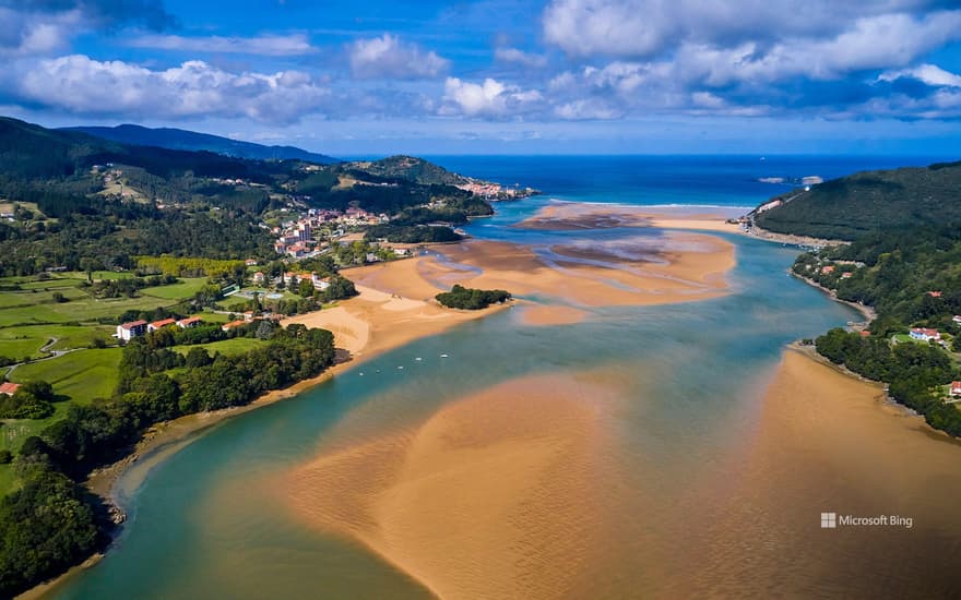 Oca River, Mundaka, Vizcaya, Basque Country, Spain